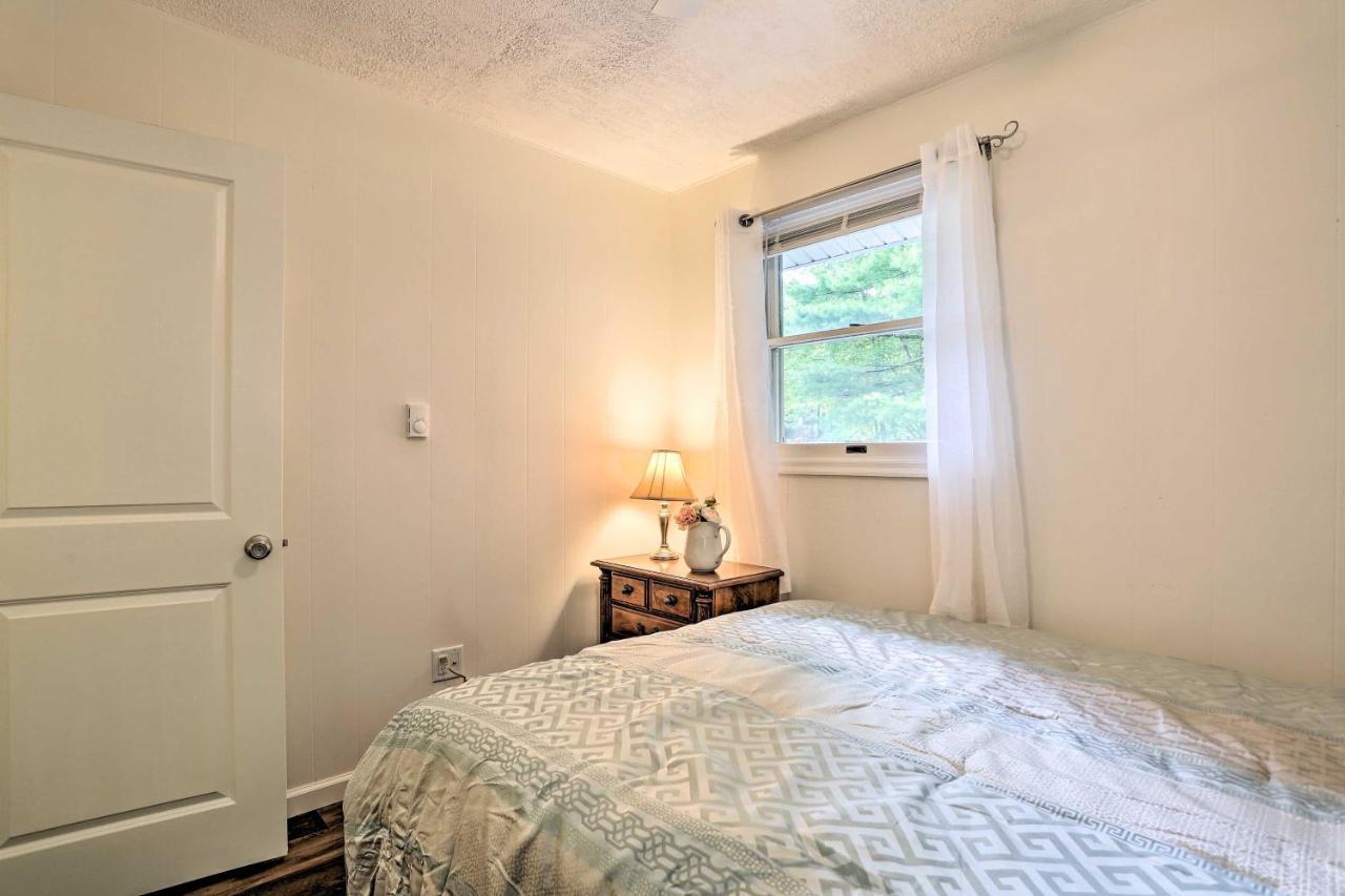 Serene Long Pond Home With Game Room And Beach Access! Bagian luar foto
