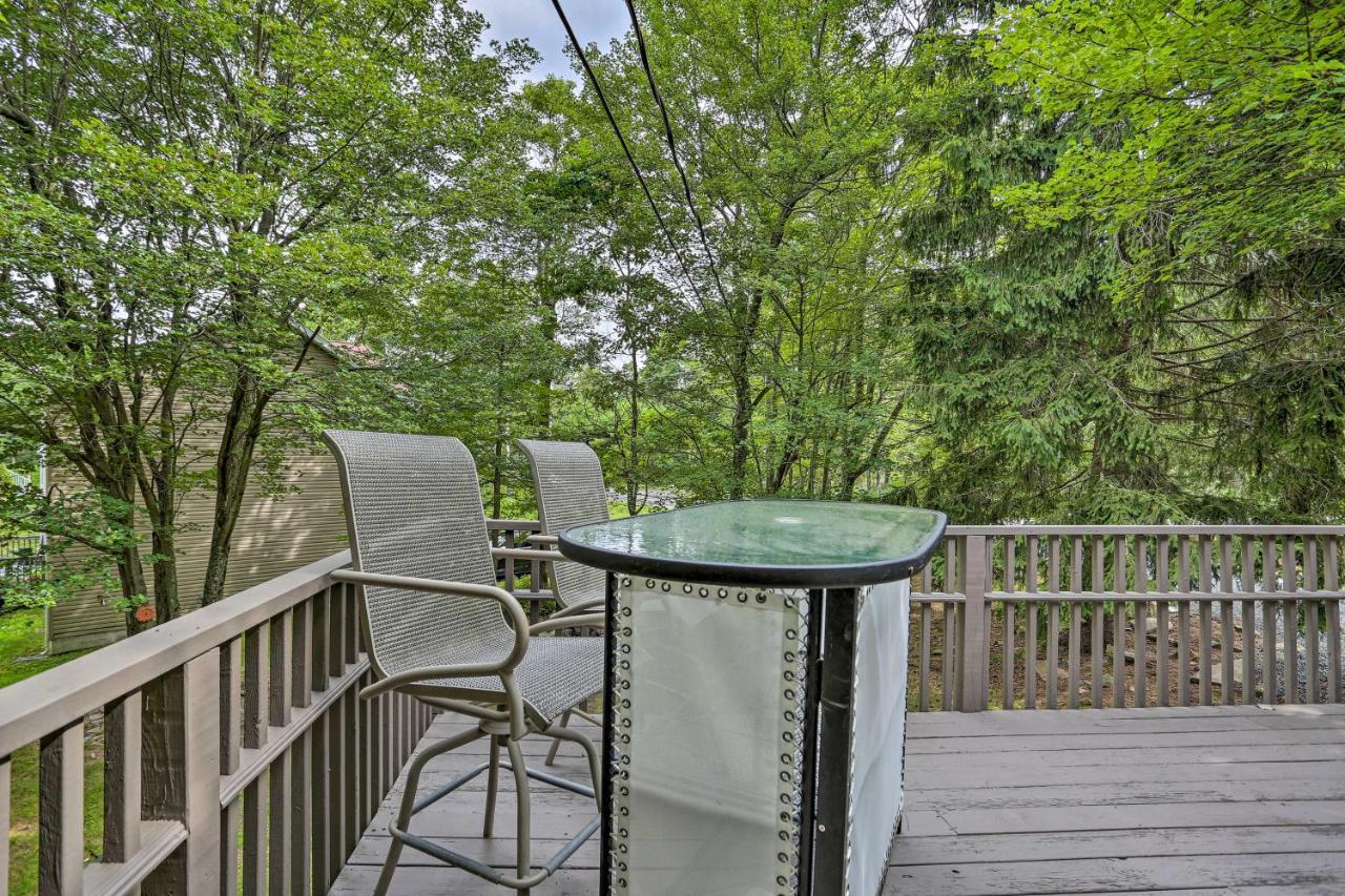 Serene Long Pond Home With Game Room And Beach Access! Bagian luar foto